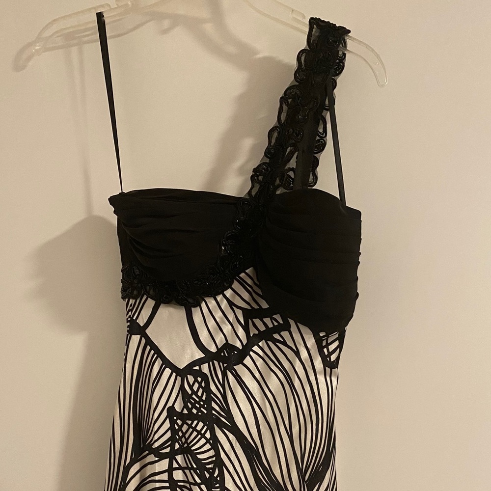 B.Smart Prom Dress